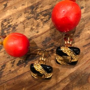 ST JOHN Jewelry - ST JOHN CLIP ON EARRINGS ST JOHN Jewelry - ST JOHN CLIP ON EARRINGS